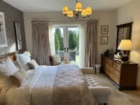 Crowfield Country House