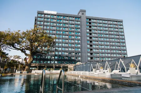 Hotel Legends Отели рядом с достопримечательностью «Biloxi Lighthouse»