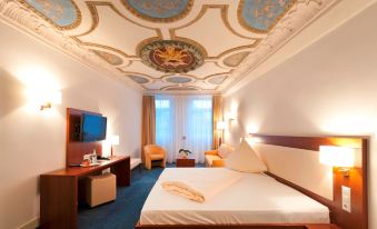 Stadt-Gut-Hotel Gasthof Goldener Adler