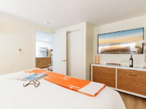 The Beach Club on Madison Avenue Hotels in Cape May