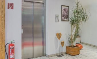 Chalet in Mittersill by Ski Lift & Sauna