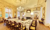 Hvedholm Slotshotel Hotels in Faaborg
