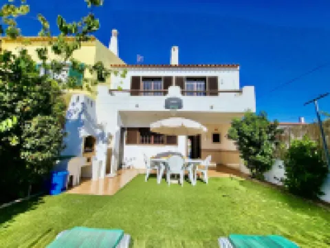 Faro Terrace Villa by Homing