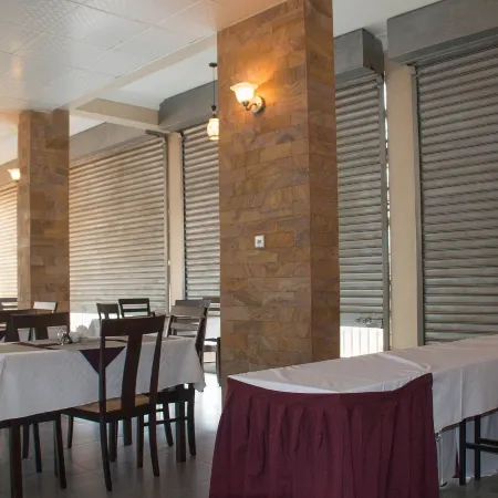 Kenendia Hotel