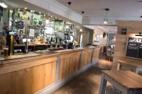 The County Hotel - С баром