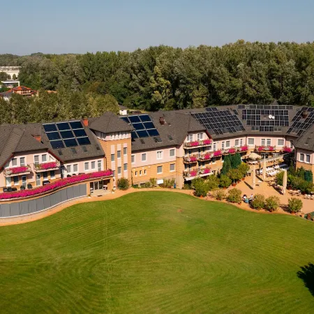 Granada Conference, Wellness and Sport Hotel
