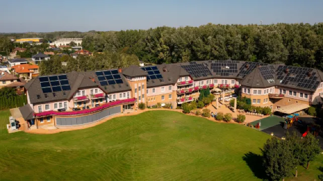 Granada Conference, Wellness and Sport Hotel Hotels in Kecskemet