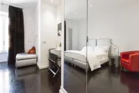 Xenia Guest House Отели в г. Регола