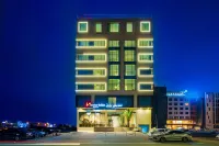 Swiss-Belinn Airport Muscat Oman Hôtels à proximité de : Al Mouj Marina مارينا الموج مسقط