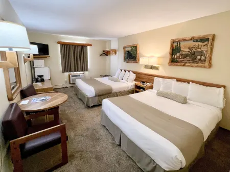 Beartooth Hideaway Inn & Cabins Отели в г. Карбон