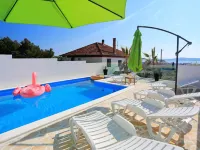Apartment in Bibinje with Pool Near the Sea Hotels in Bibinje