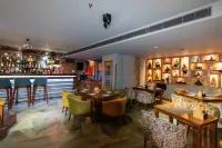 Best Western la Vista Pathankot - bar