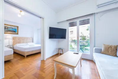 Victoria Queens Suites Apartments Hotels in Victoria