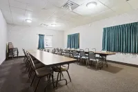 Express Inn Parsons