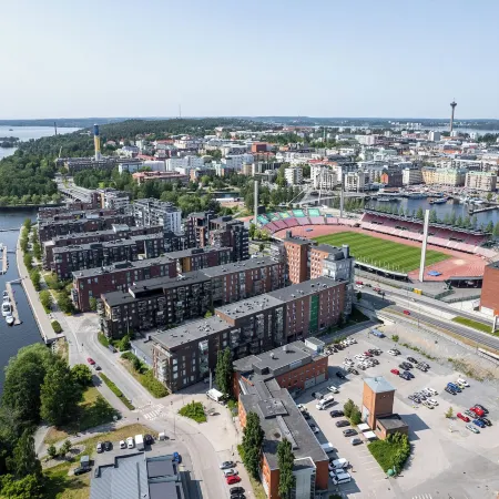 Modern Downtown 1Br Next to Lake Pyhäjärvi