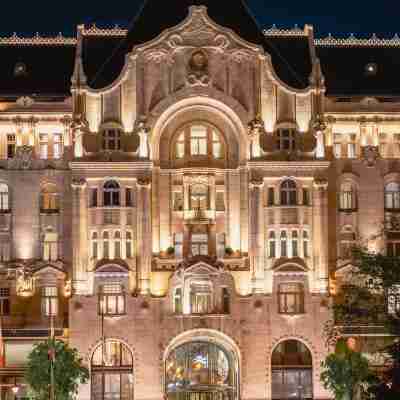 포시즌스 호텔 그레셤 팰리스 부다페스트 Hotel Exterior