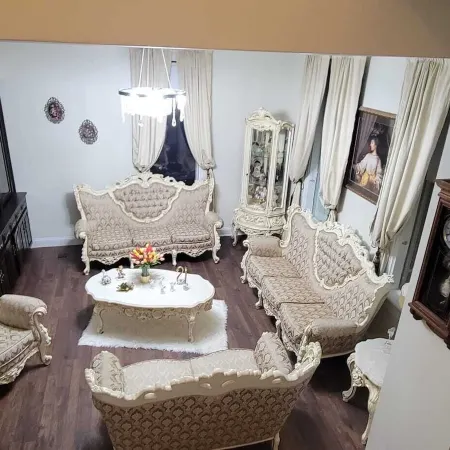 Holland Farmhouse Inn B&B