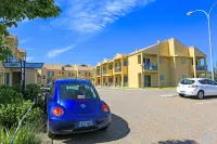 Marina Hotel - С парковкой