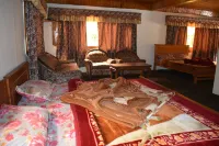 Heaven Rose Hotel & Restaurant Old