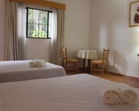 Paradies Hotel Express Hotels in Jarinu
