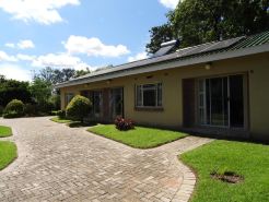 2 Bed Apartment with Ensuite Kitchenette- 2071