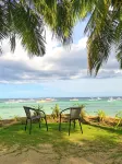 On Board Panglao Beach Hostel & Resort