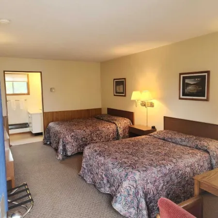 English River Inn