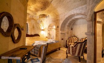 Cappadocia Inans Cave & Swimming Pool Hot