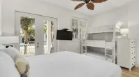 Lakefront Haven in Carillon Beach Hotels in Laguna Beach