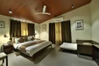 Hotel Marigold with Swimming Pool by SAH Hotels in Mount Abu