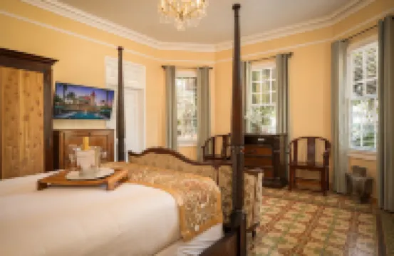 Southernmost House - Adult Exclusive