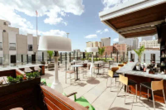 路易斯威爾市中心希爾頓花園酒店 路易維爾酒店