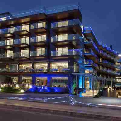 庫薩達斯希爾頓逸林酒店 Hotel Exterior