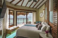 Hotel Palafitos Overwater Bungalows