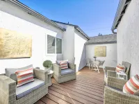 Modern clean relaxing gateway! Close to all LA fun! Hotels in Monterey Park