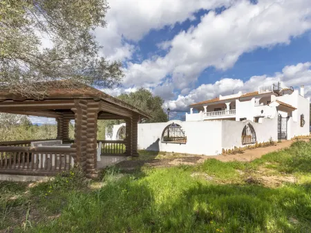 Hacienda Azahar Отели в г. Сан-Хорхе