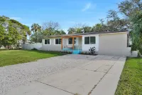 3-Bedroom House with Heated Pool in Delightful St. Augustine. Pet-Friendly! - สระว่ายน้ำส่วนตัว