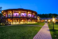 Le Manoir du Lac DeLage Hotels in Lac-Delage
