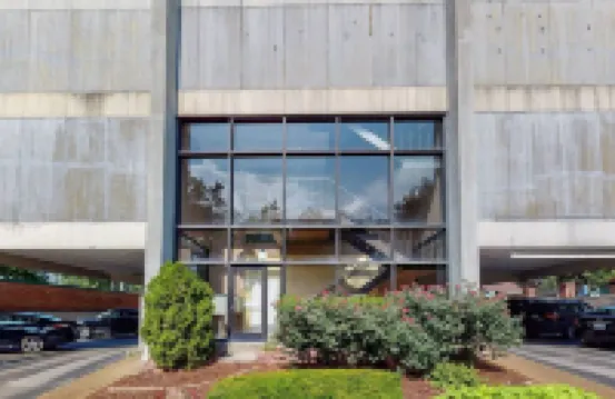 Central Oasis - Guitar-shaped Pool, Free Parking