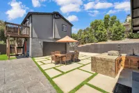 Pool, Hot Tub, Game Room and BBQ Delight - Stunning Family Haven Hotels near Vons