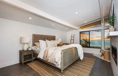 Unobstructed Ocean Views and Rooftop Deck - Stunning Coastal Haven Hotels near Windansea Beach