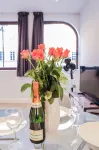Stunning Studio - Sleeps 4 Отели рядом с достопримечательностью «Библиотека Стейнес»