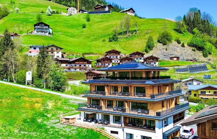 Mountain Studio Nr 303