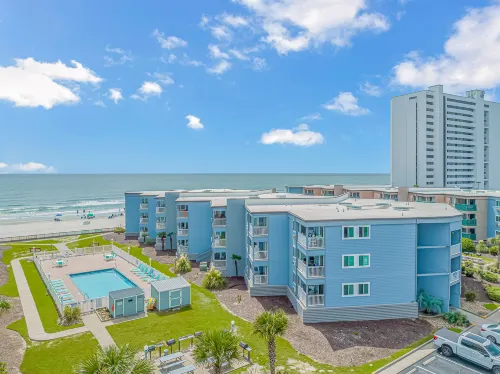Spacious Condo with Pool and Balcony Access - Stunning Ocean View Hotels in Horry County