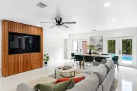 Lavish Retreat - Terrace with Grill, Billiards, Mini Golf