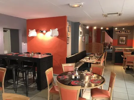 Hotel-Bistro les Pas Sages Отели в г. Ос-ан-Асп