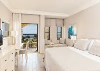 Aphrodite Hills Hotel - balcony