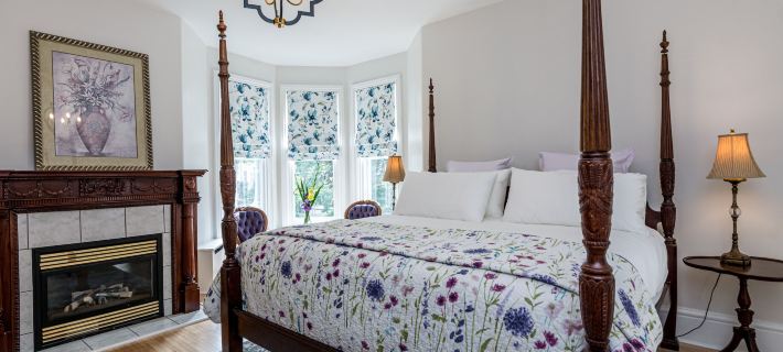 The Secret Garden B&B Inn Hotels in Kingston