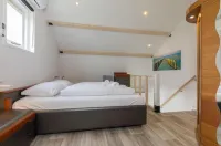 Holiday Home with Infrared Sauna Hotels near Walcheren kuststrook