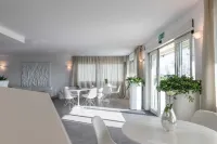 Hotel Commodore Hotels in Cervia